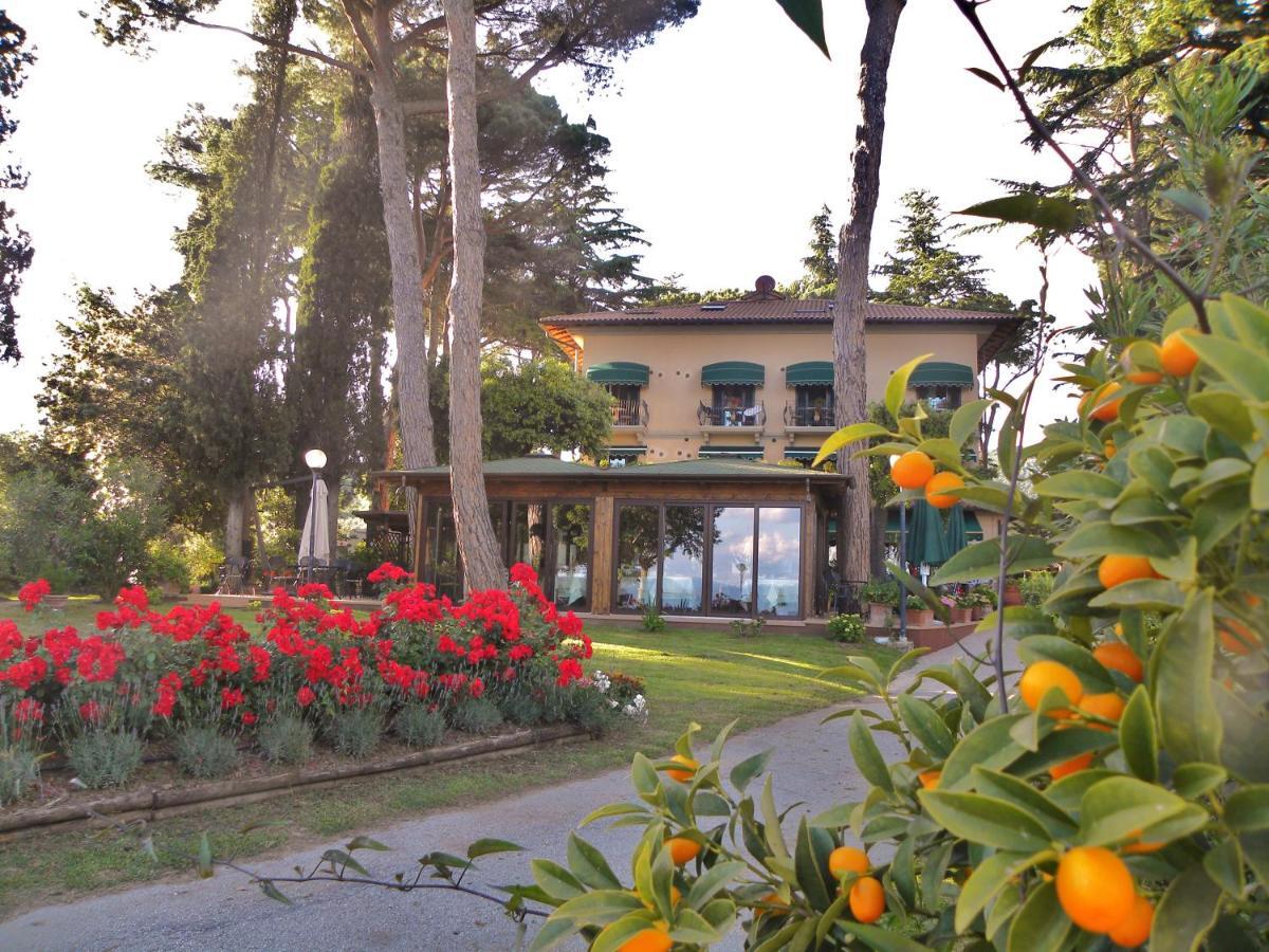 Hotel Kursaal Passignano sul Trasimeno Kültér fotó